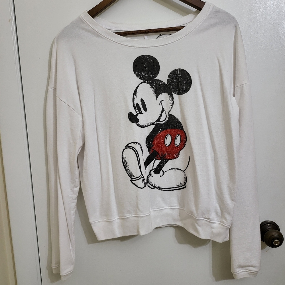 Drop Shoulder Sweatshirt